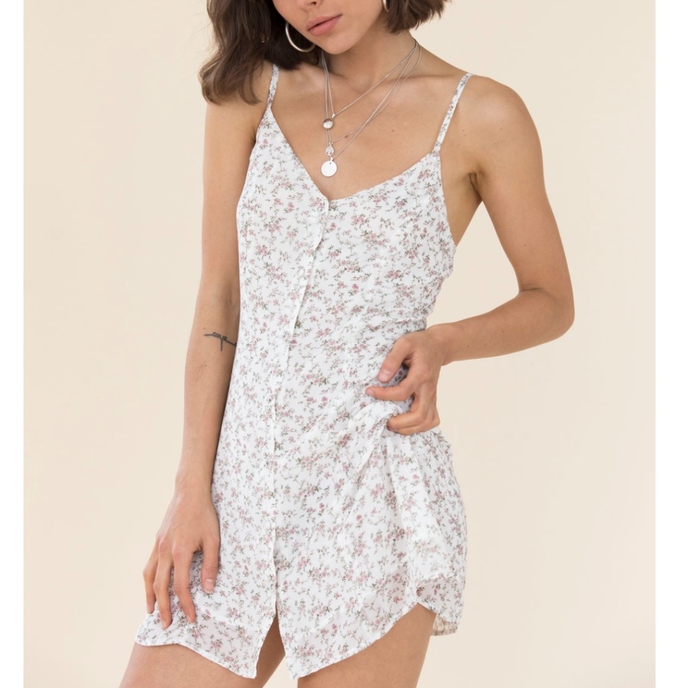 Sisterhood Verena Floral Slip Dress